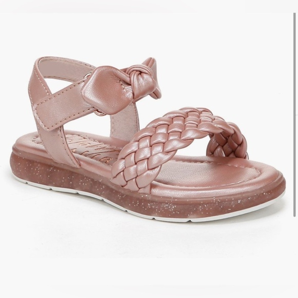 NEWβ¦Blowfish Malibu Girls' Miffy Sandals
